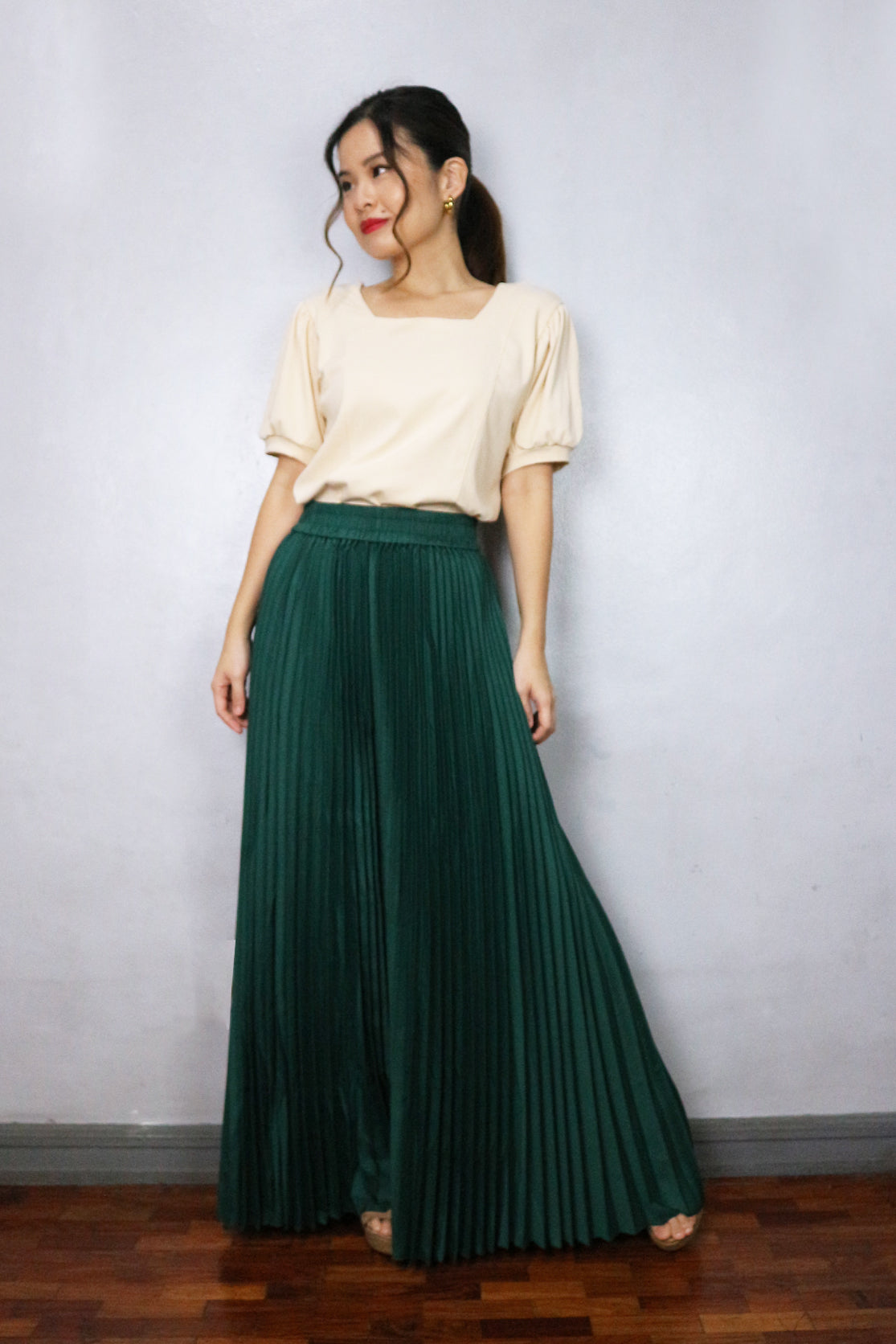 Plain Electric Pleats Pants